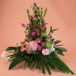 Hoog rouwarrangement